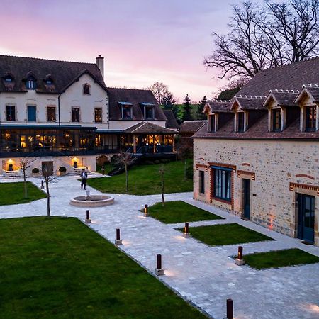 Domaine De Rymska & Spa - Relais & Chateaux Saint-Jean-de-Trézy Exteriör bild