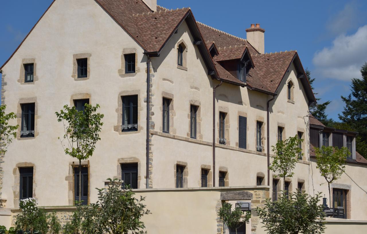 Domaine De Rymska & Spa - Relais & Chateaux Saint-Jean-de-Trézy Exteriör bild