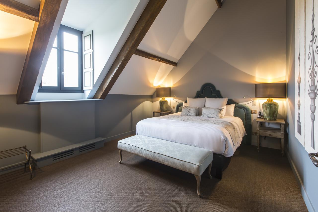 Domaine De Rymska & Spa - Relais & Chateaux Saint-Jean-de-Trézy Exteriör bild
