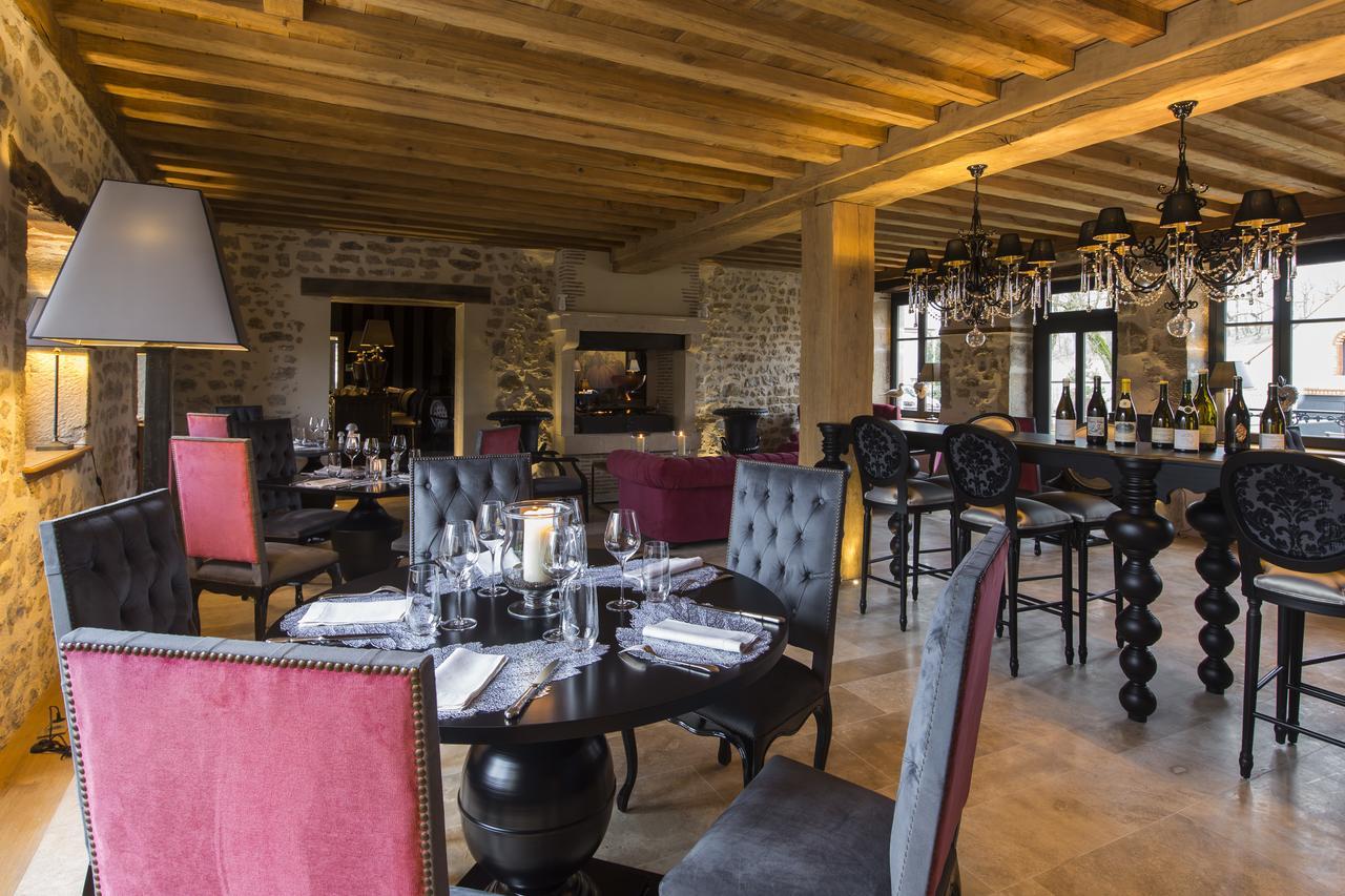 Domaine De Rymska & Spa - Relais & Chateaux Saint-Jean-de-Trézy Exteriör bild